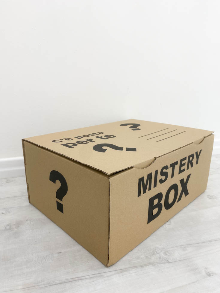 Mistery Box – MondoIdea Moda tendenza moda 2023 Cecina
