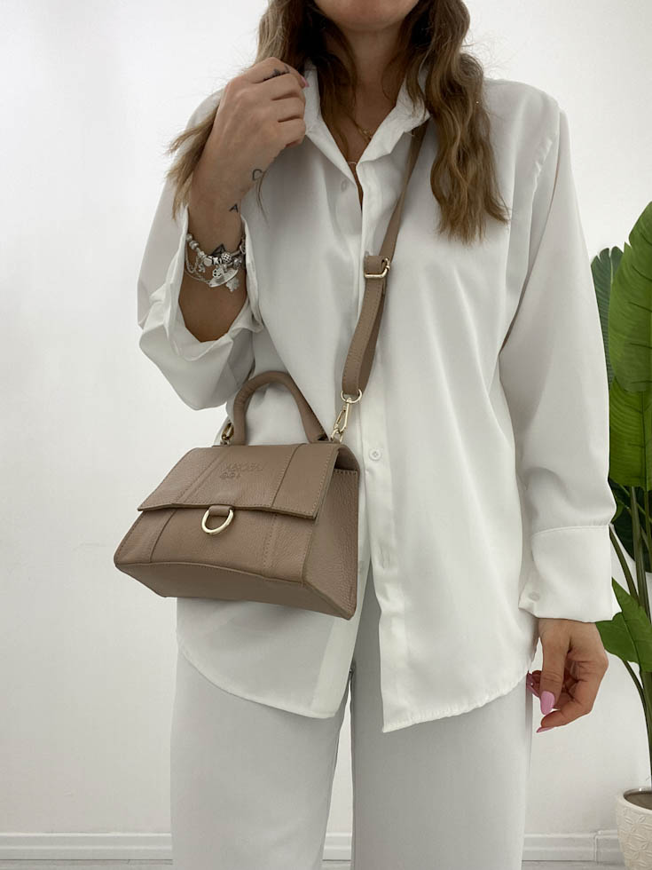 Comfy chic: outfit accoglienti e chic per il tuo guardaroba, ti suggerisco idee per creare outfit di tendenza moda 2023 a portata di mano per il tuo armadio